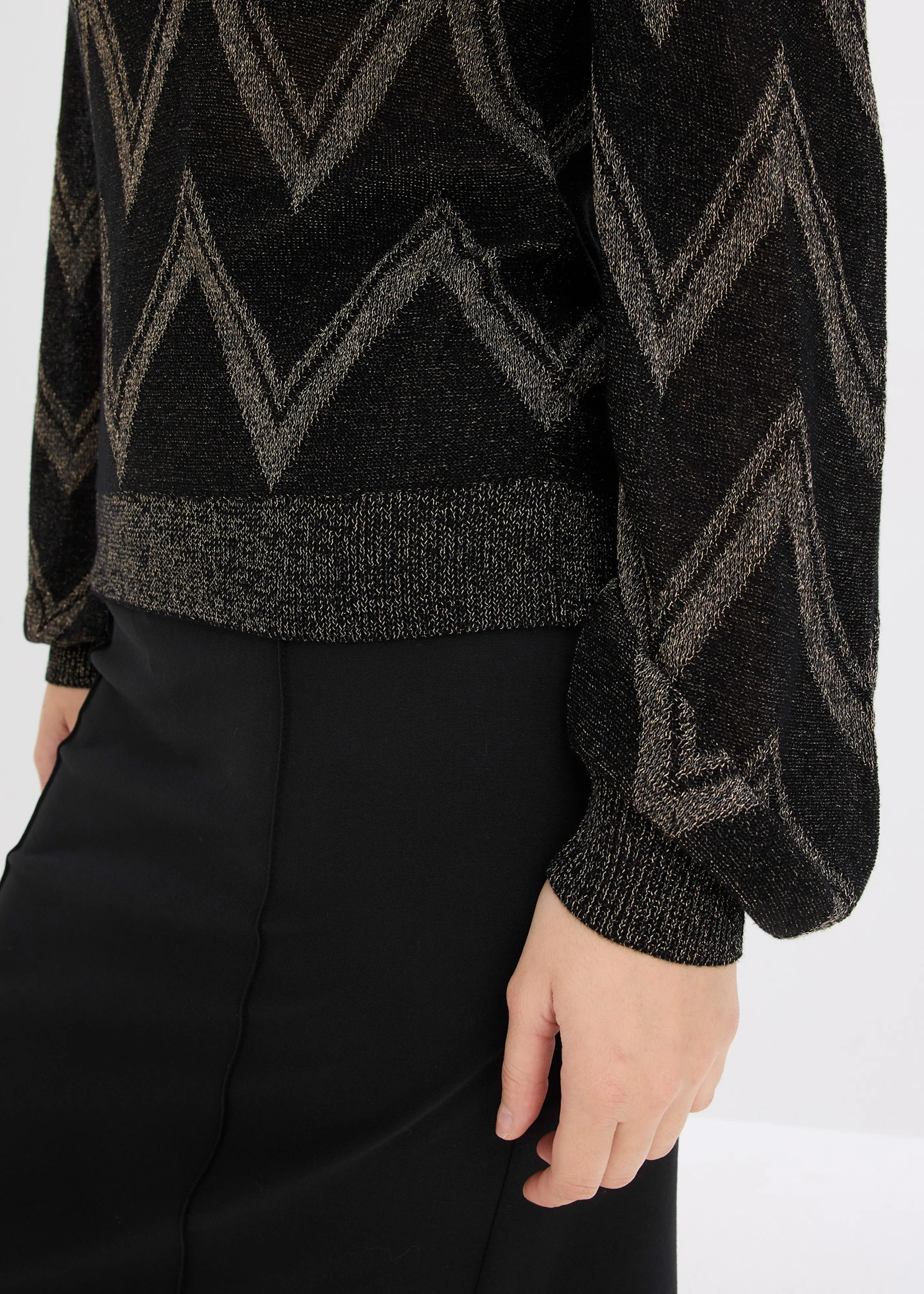 Pull en fine maille brillante • noir/doré • Boutique bonprix