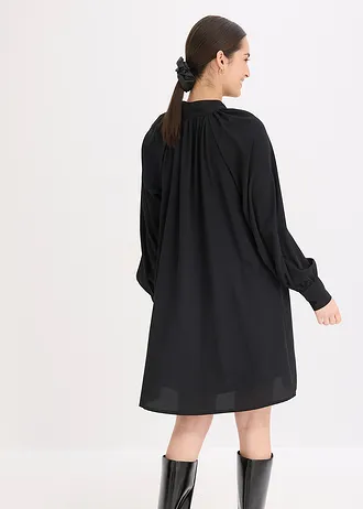 Robe-chemise à col lavallière • noir • Boutique bonprix