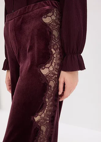 Pantalon large en velours doux avec empiècement dentelle • bordeaux • Boutique bonprix