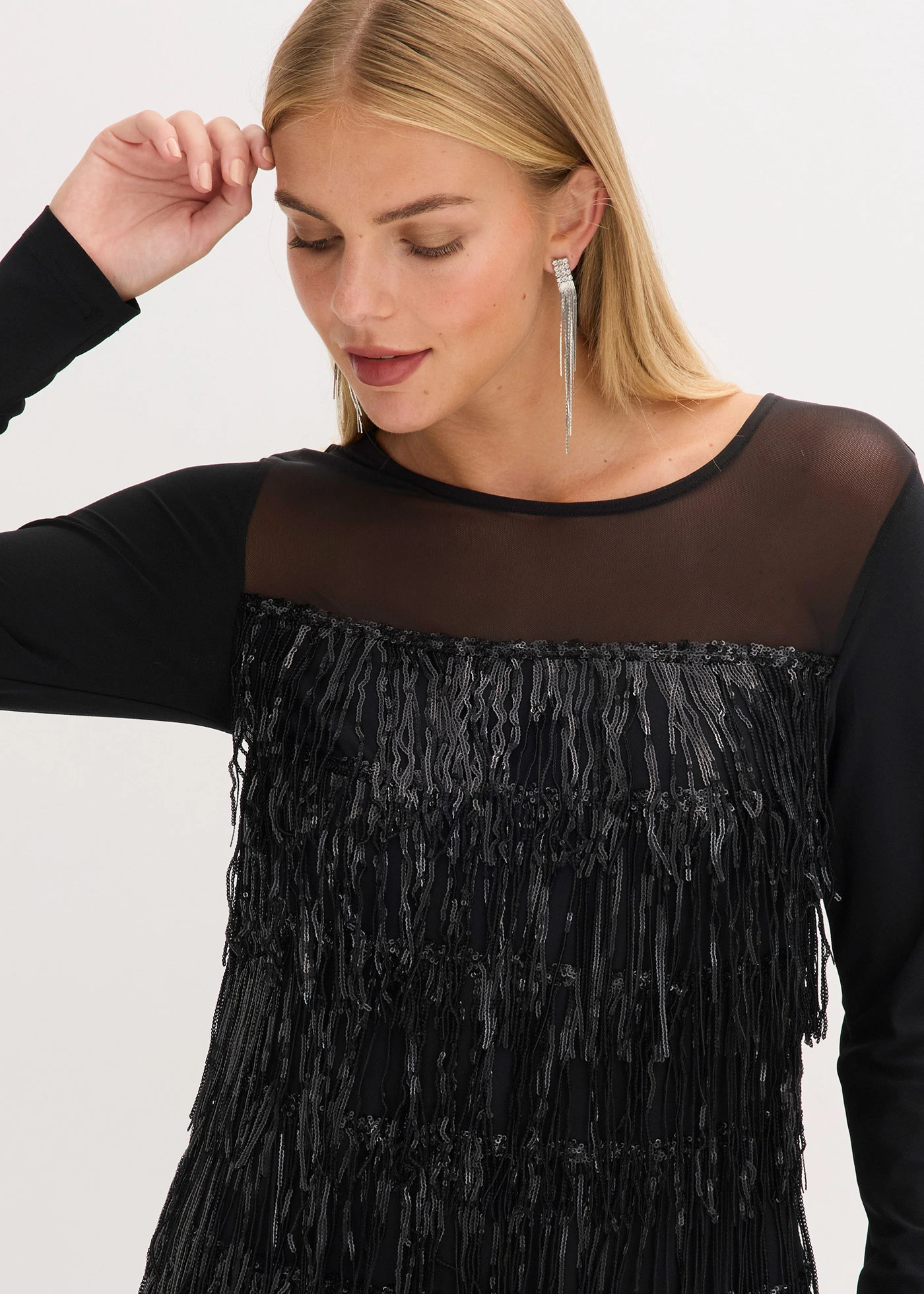 T-shirt manches longues à franges et sequins • noir • Boutique bonprix