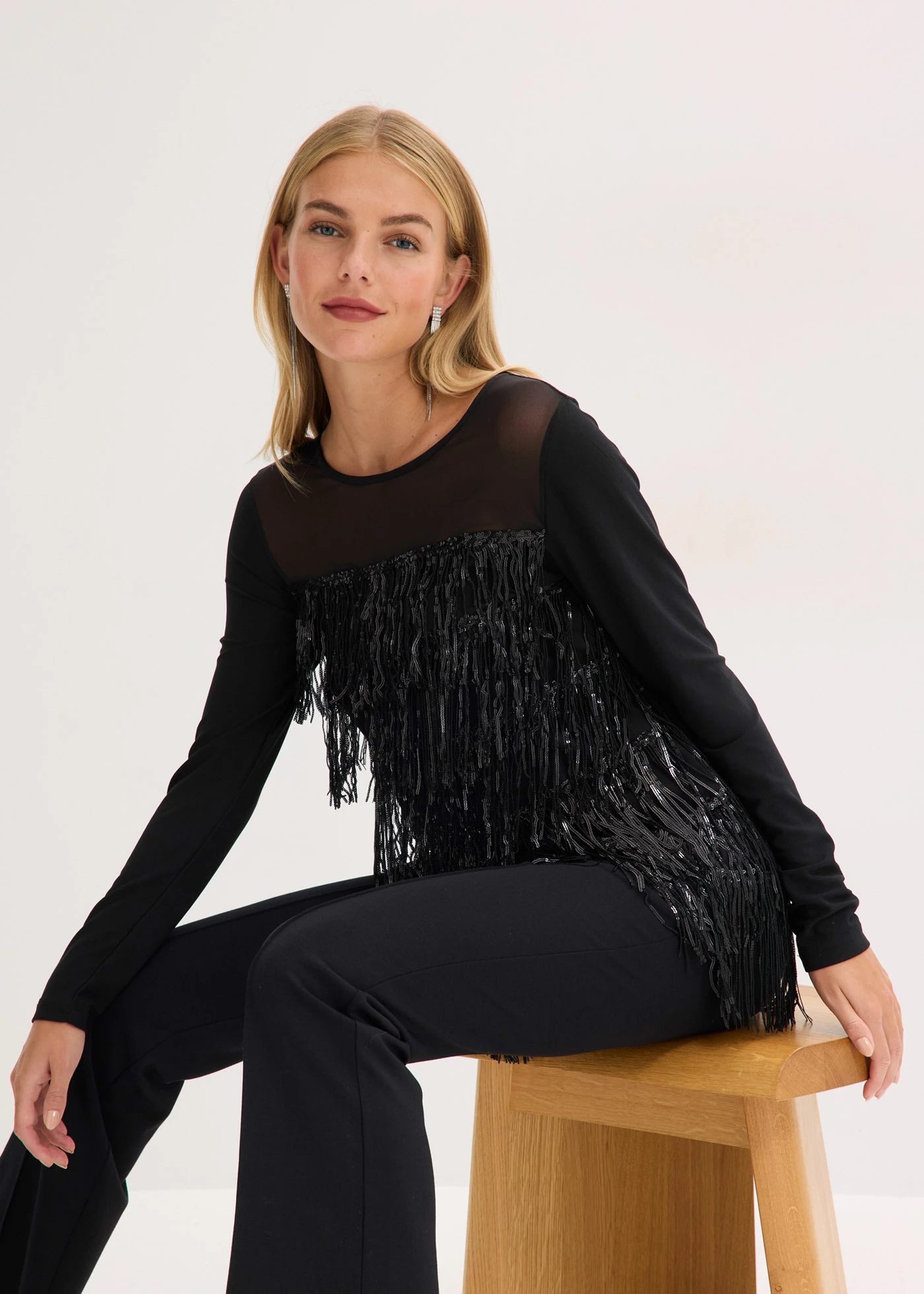 Longsleeve met pailletten franjes • zwart • bonprix online shop