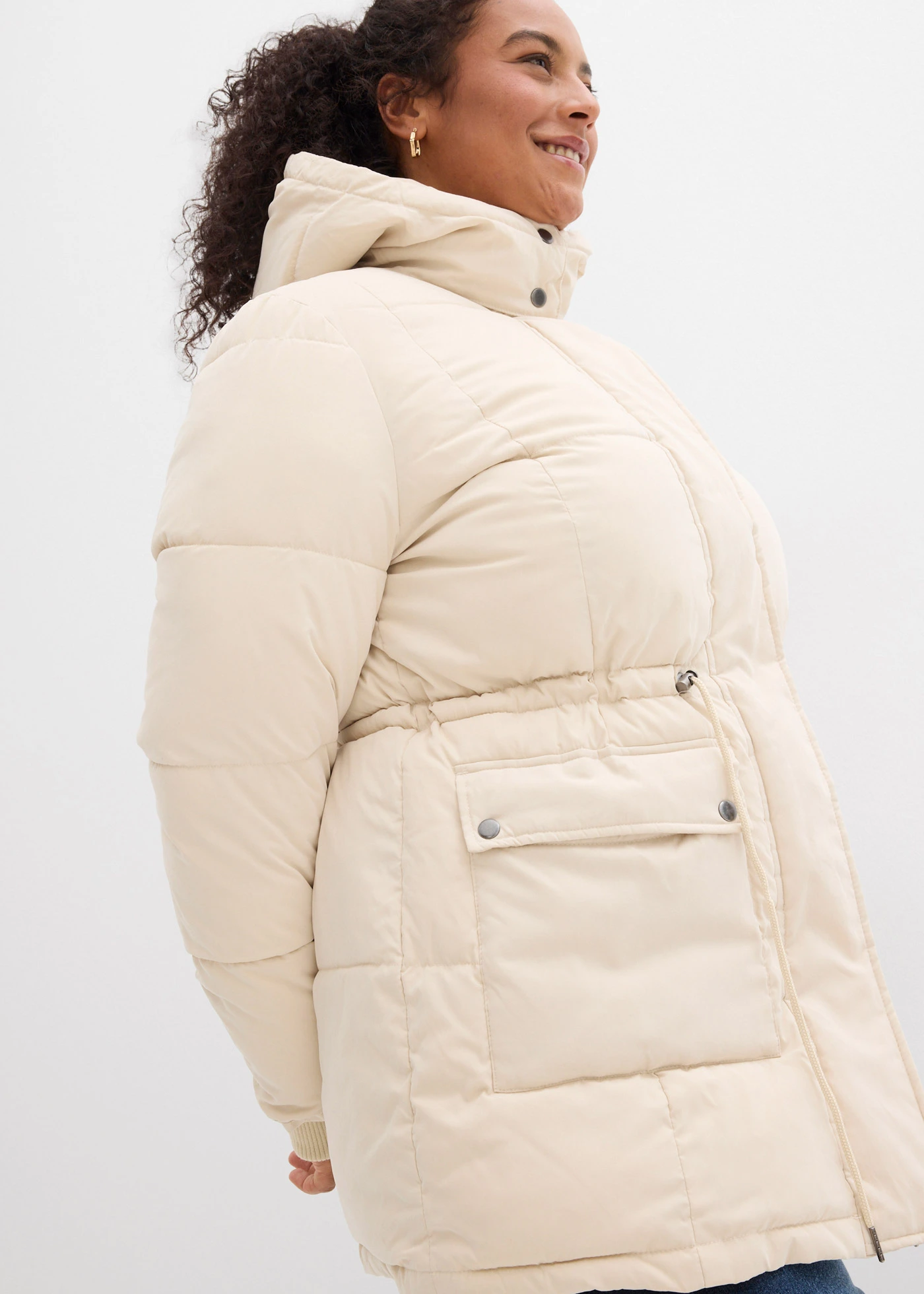 Winterjas met verstelbare tailleband • lichtsand plus size • bonprix online shop