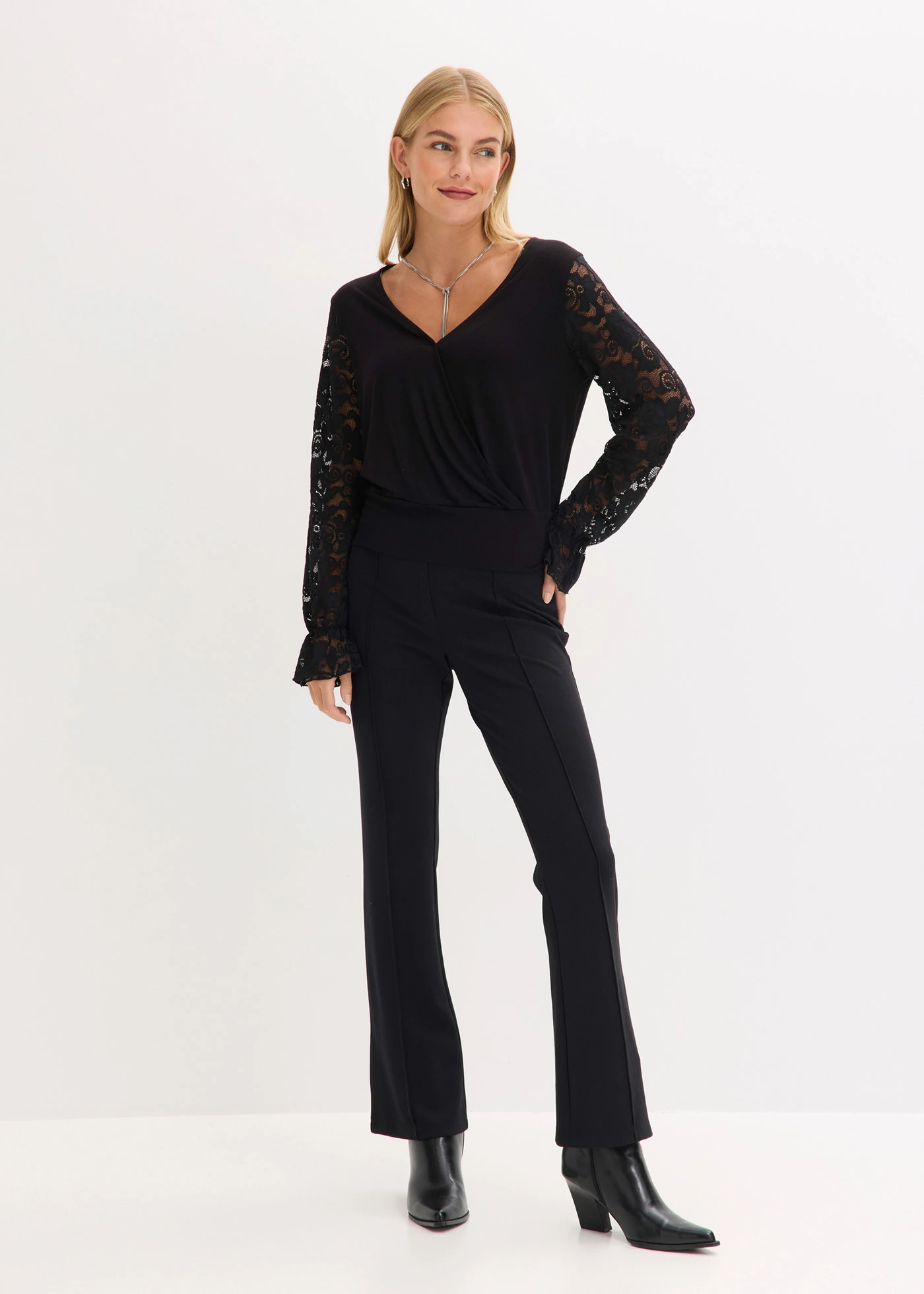 Triko s dlouhým rukávem a krajkou • černá • bonprix obchod