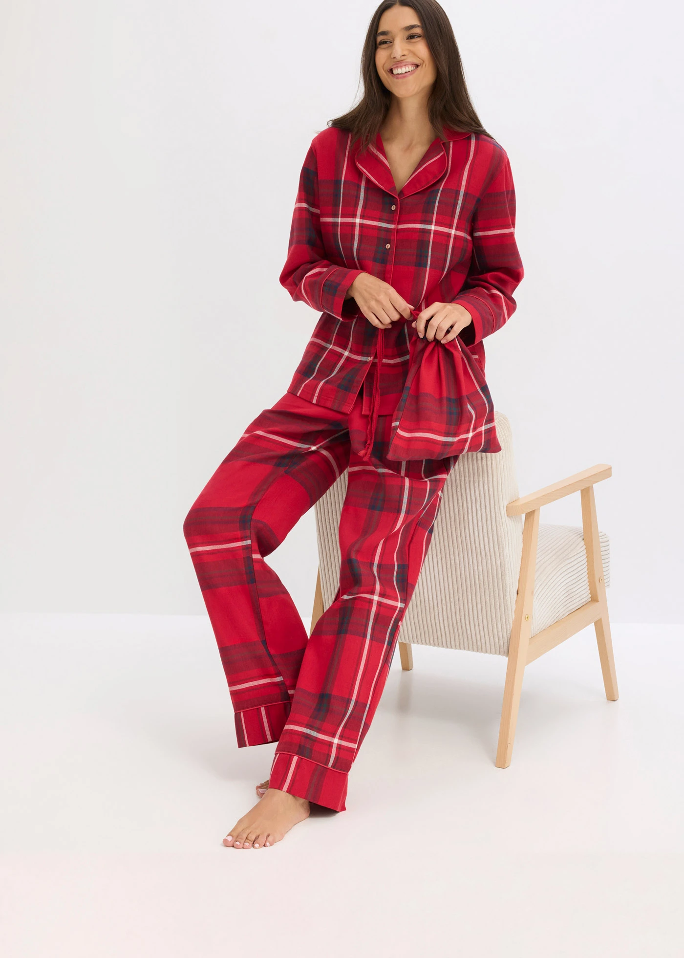 Pijama din flanelă țesută • vișiniu cadrilat • magazin bonprix