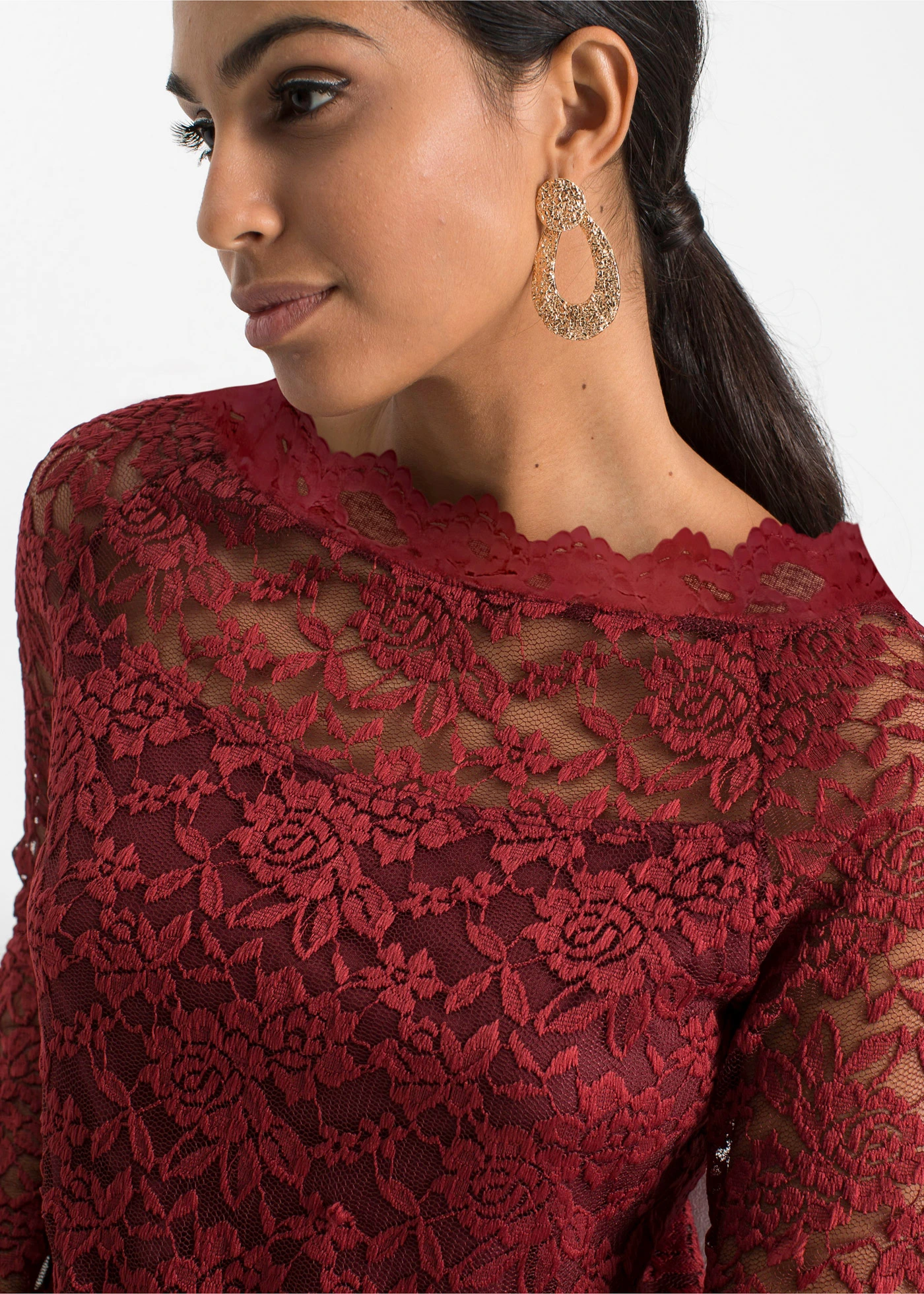 Kanten longsleeve • robijnrood • bonprix online shop