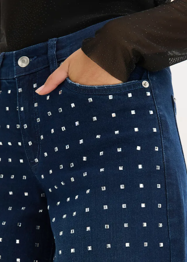 Jeansy z szerokimi nogawkami, mid waist, z aplikacją z kryształków • niebieski denim metallic • sklep bonprix