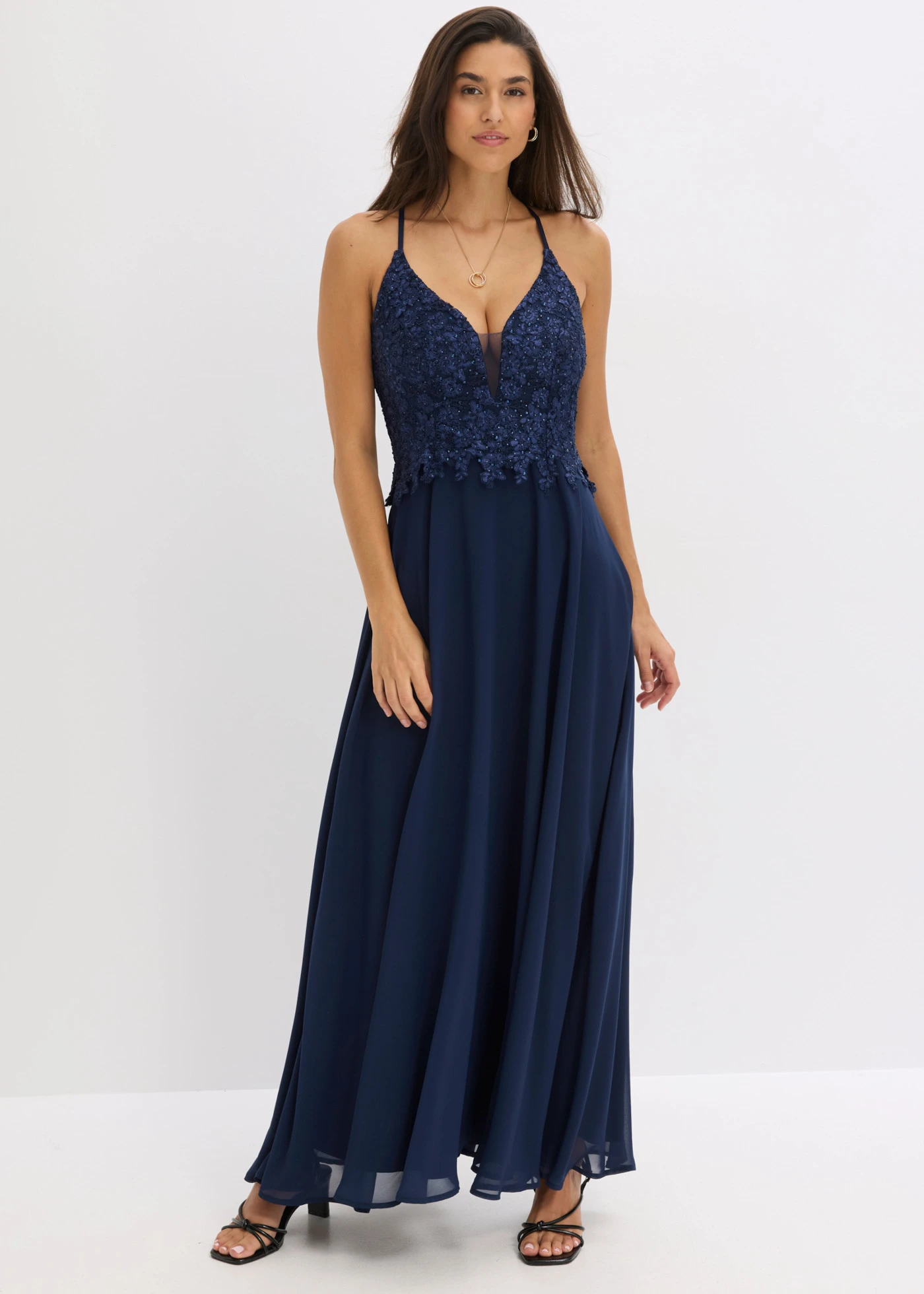 Robe à fines bretelles • bleu foncé • Boutique bonprix