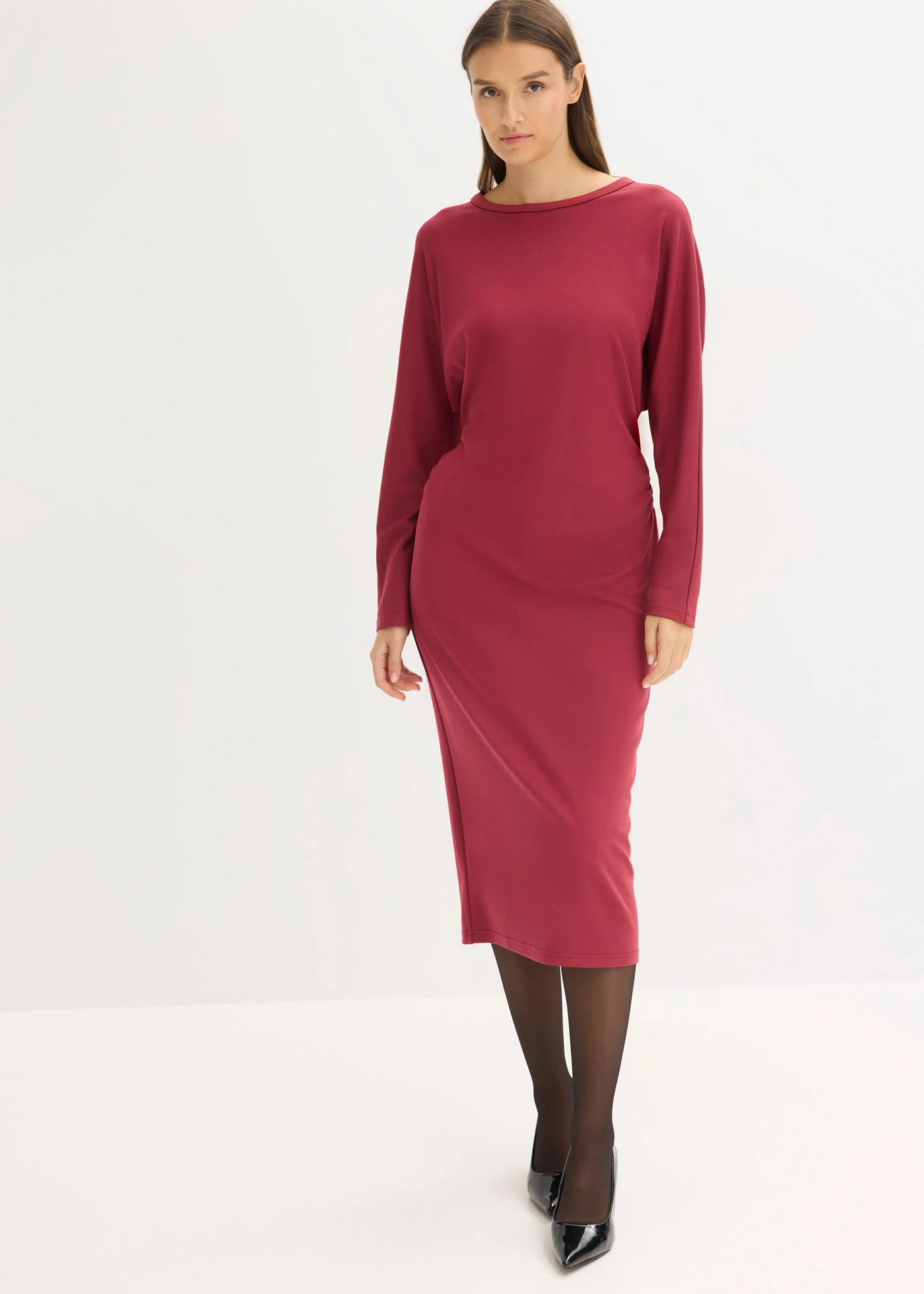 Robe midi, style néoprène • rouge prune • Boutique bonprix