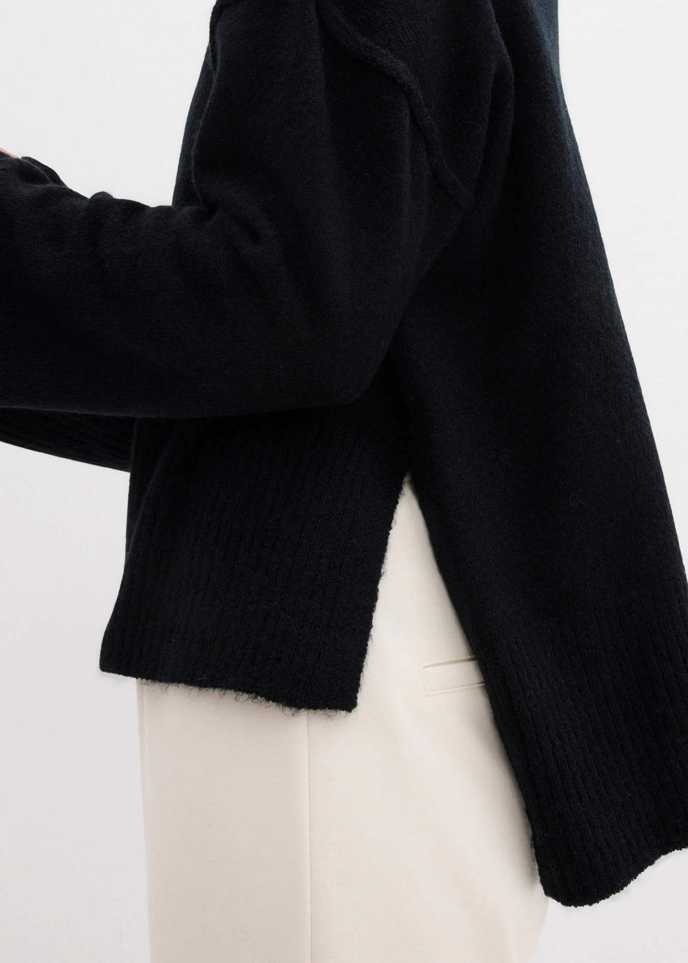 Oversized svetr • černá • bonprix obchod