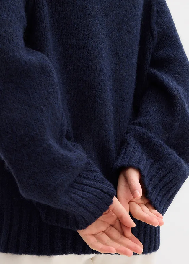 Oversized trui • donkerblauw • product-page.page-title-suffix