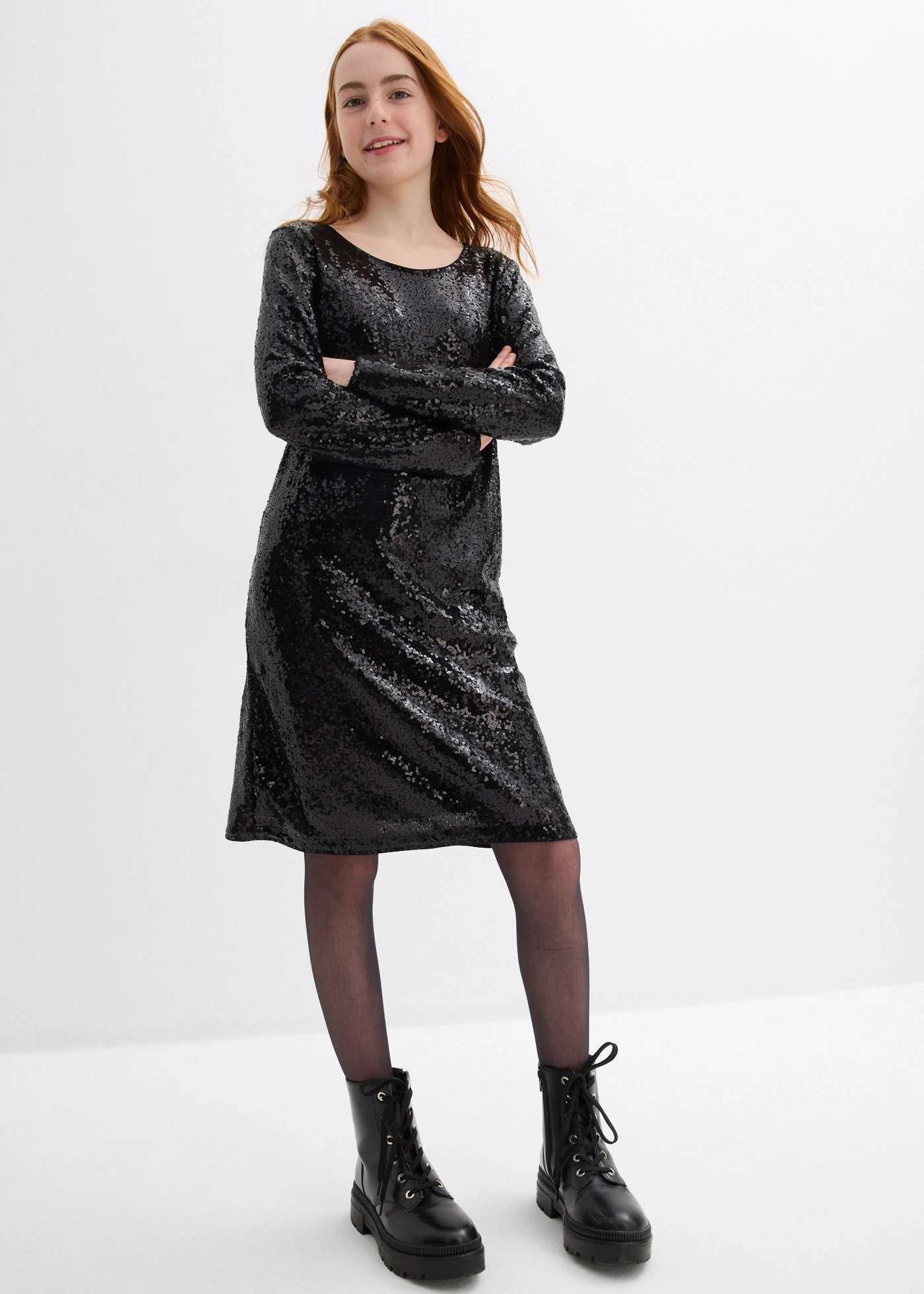 Robe à sequins • noir • Boutique bonprix