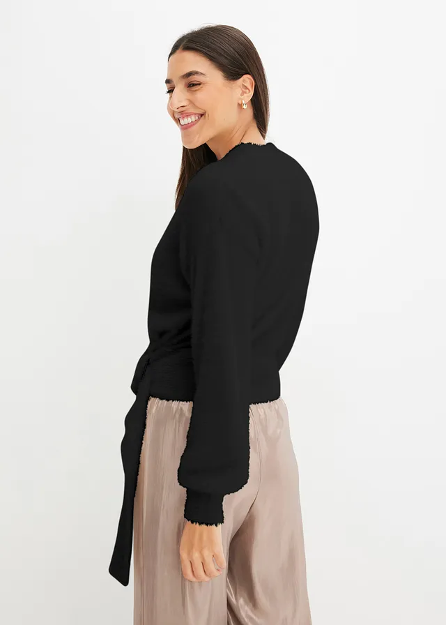 Pull cache-cœur avec accessoire • noir • product-page.page-title-suffix