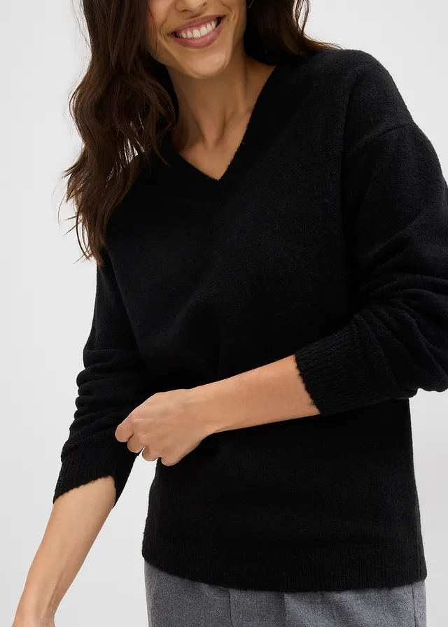 Pull en maille oversize • noir • product-page.page-title-suffix