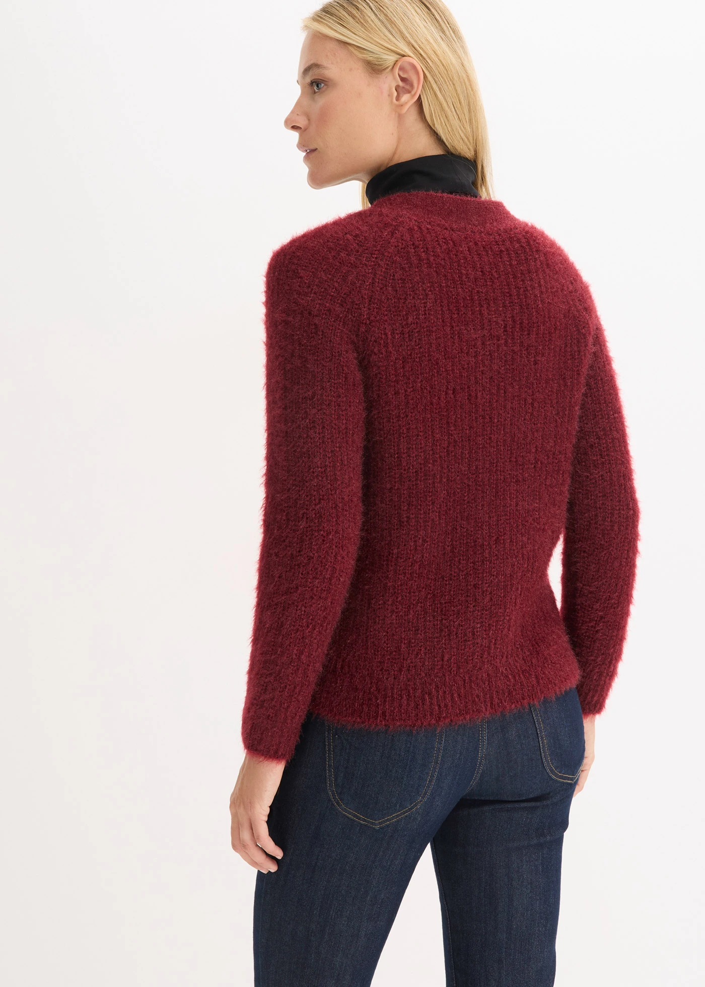 Geribde grofgebreide trui met glanseffect • robijnrood • bonprix online shop