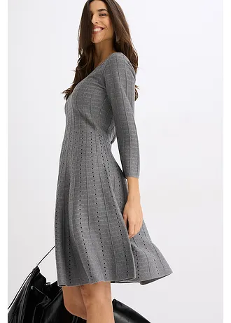 Robe douce en maille • gris chiné-noir • Boutique bonprix