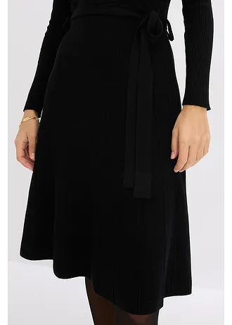 Robe en maille de viscose mélangée • noir • Boutique bonprix