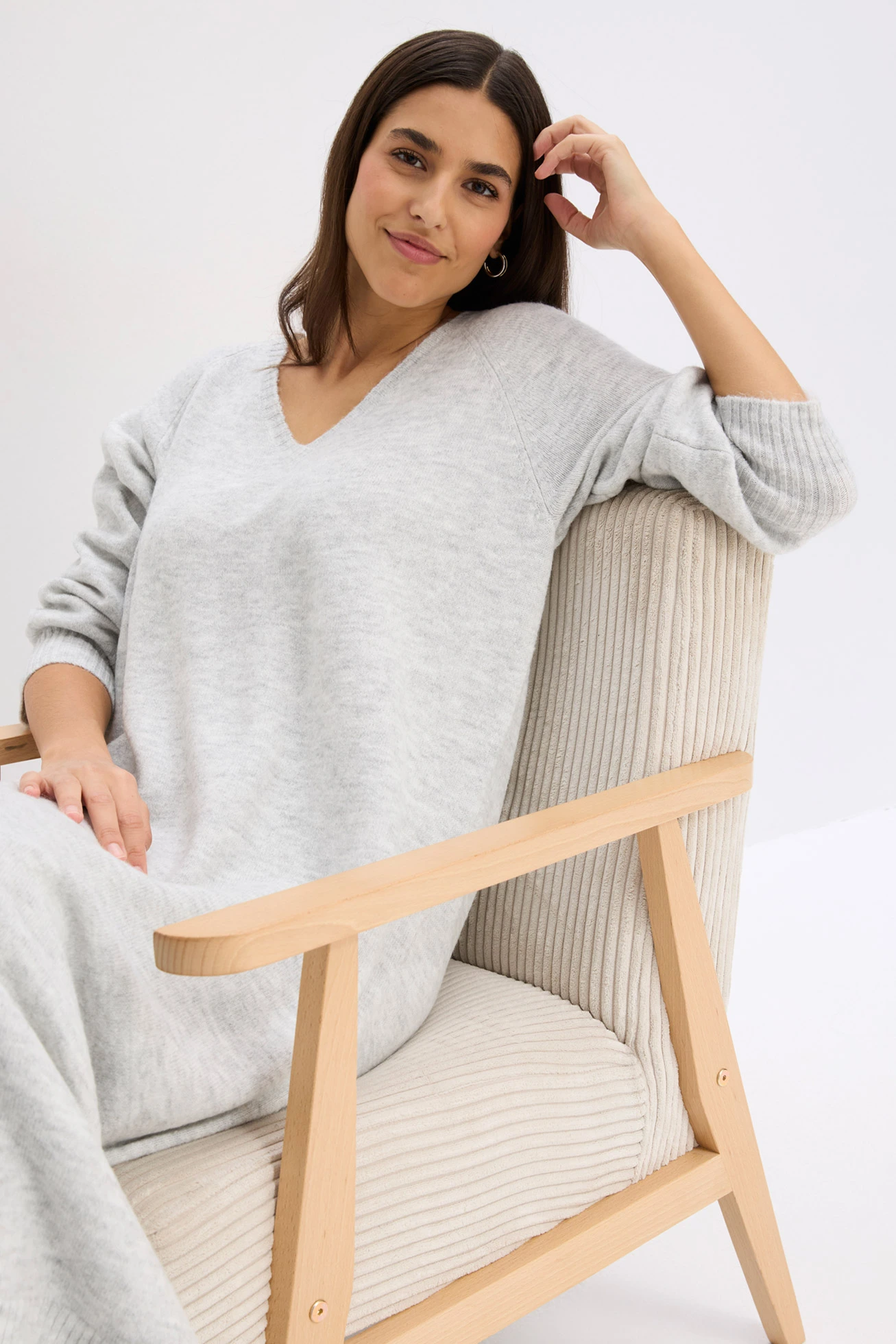 Gebreide oversized midi jurk • lichtgrijs gemêleerd • bonprix online shop