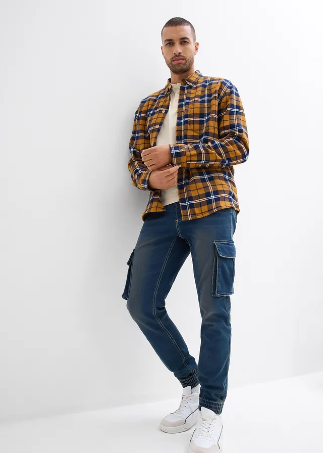Joggingové cargo džíny Slim Fit, Straight, s pružným pasem • modrý denim-kaštanově hnědá • bonprix obchod