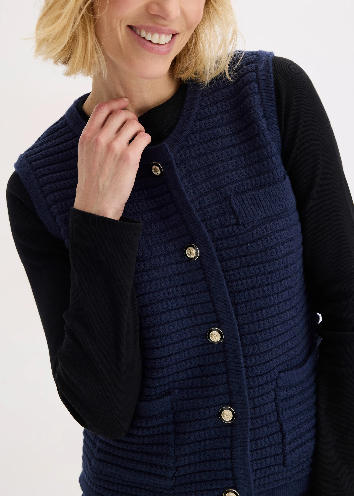 Gebreid vest met viscose • donkerblauw • bonprix online shop