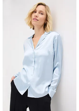 Blouse van prachtig satijn • poederblauw • bonprix online shop