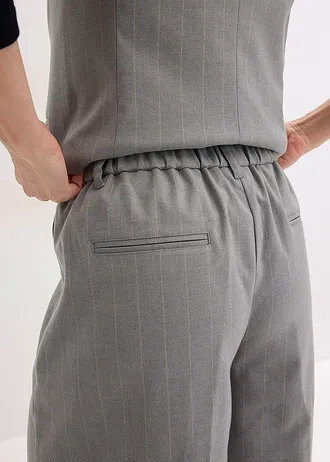 Bermuda à rayures tennis et pinces • gris-beige rayé • Boutique bonprix