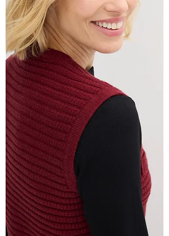 Gilet sans manches en maille • rouge rubis • Boutique bonprix