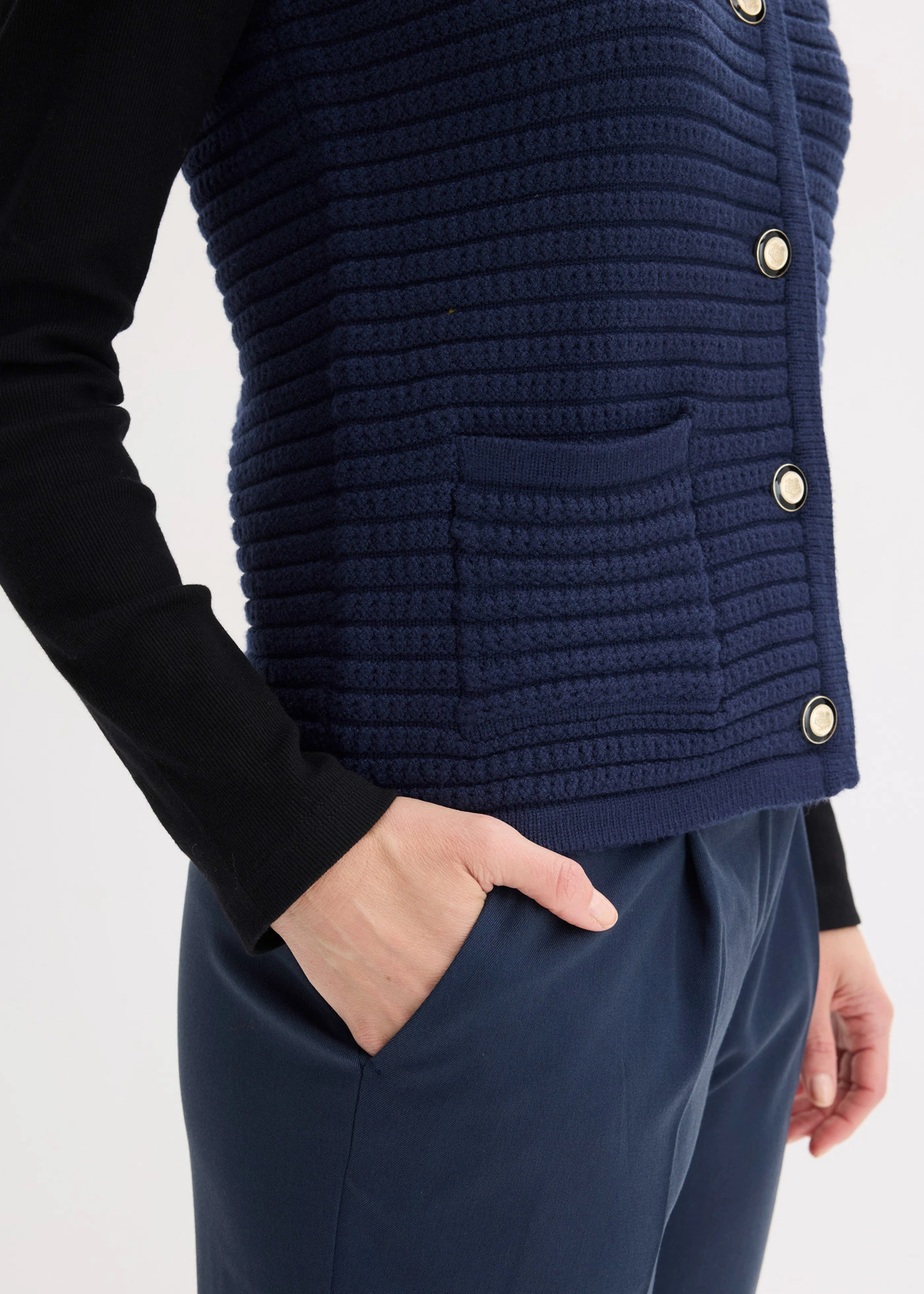 Gebreid vest met viscose • donkerblauw • bonprix online shop