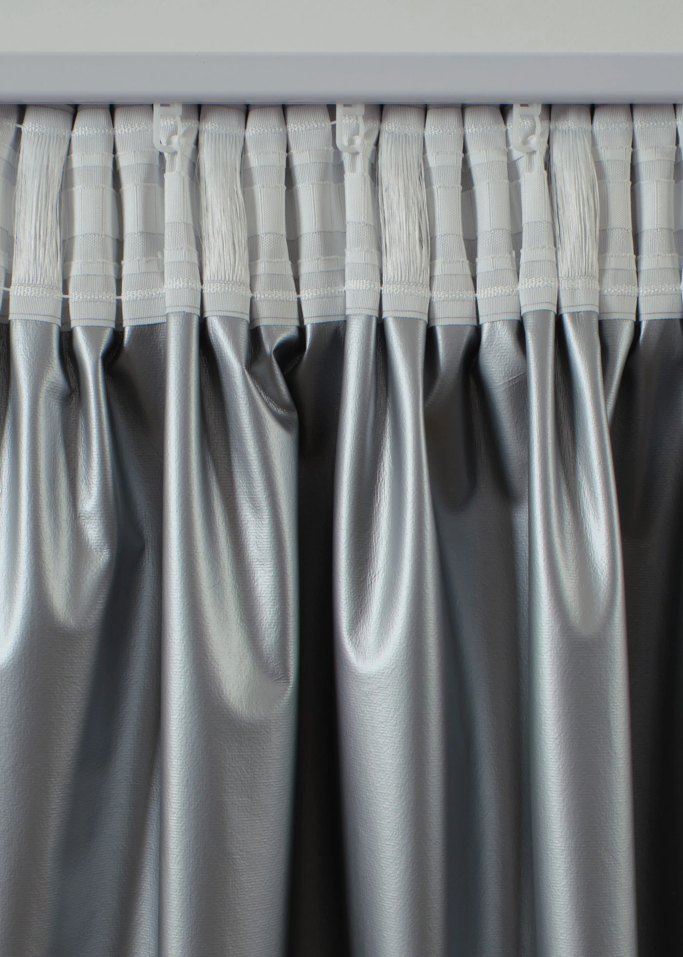 Rideau occultant et thermique au toucher velouté (1 pce) • gris clair • Boutique bonprix