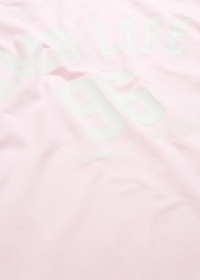 Oversized shirt • kristalroze-wit met print • product-page.page-title-suffix
