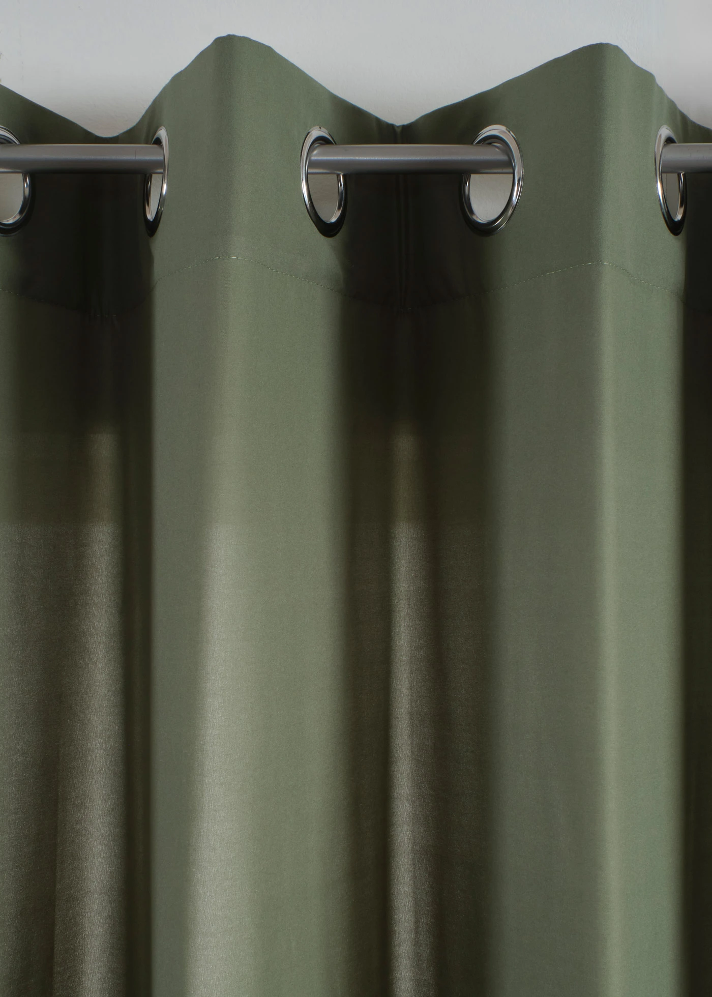 Gordijnen van microvezel (2 stuks) • olijfgroen • bonprix online shop