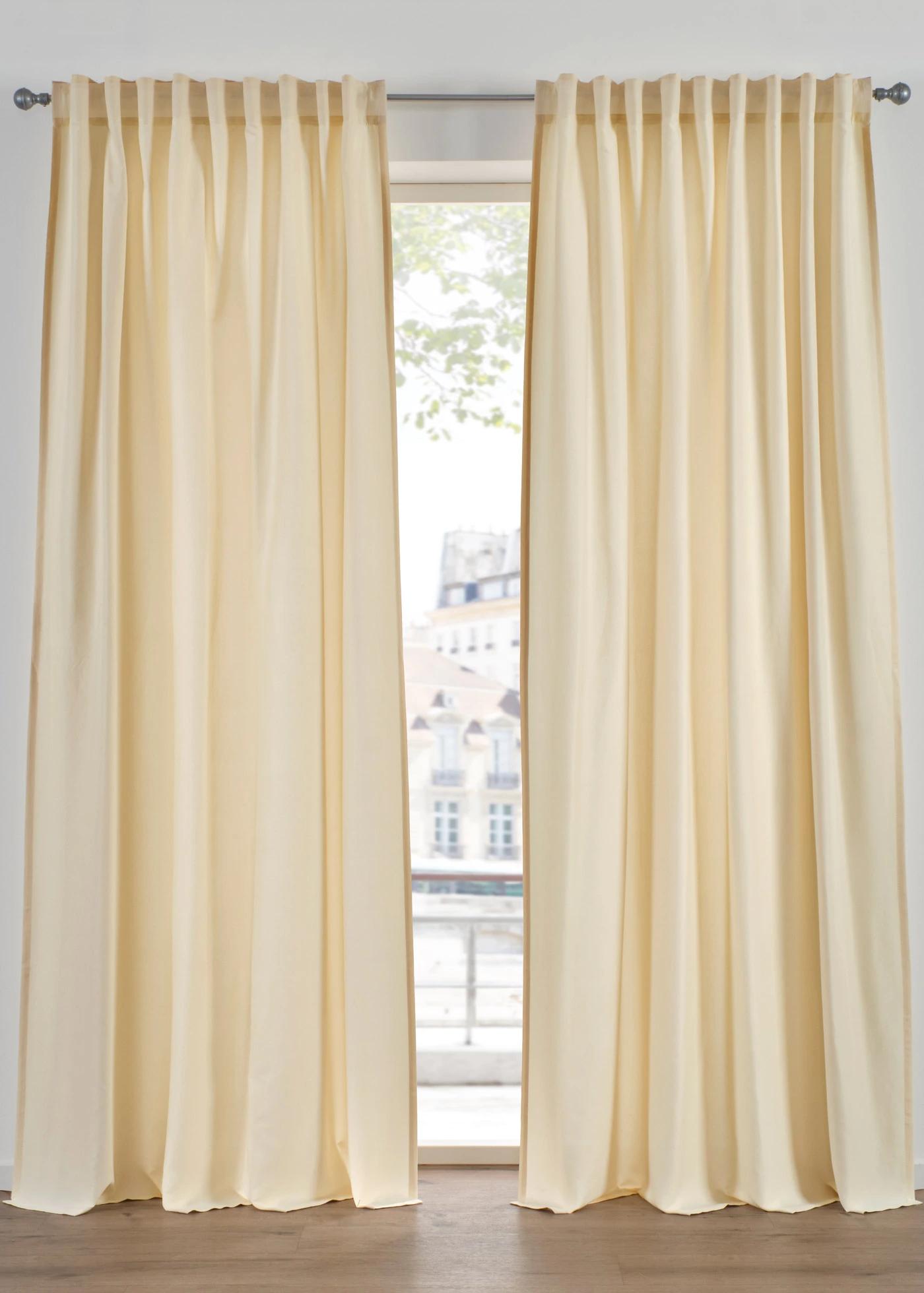 Onderhoudsvriendelijke gordijnen van microvezel (2 stuks) • champagnekleur • bonprix online shop