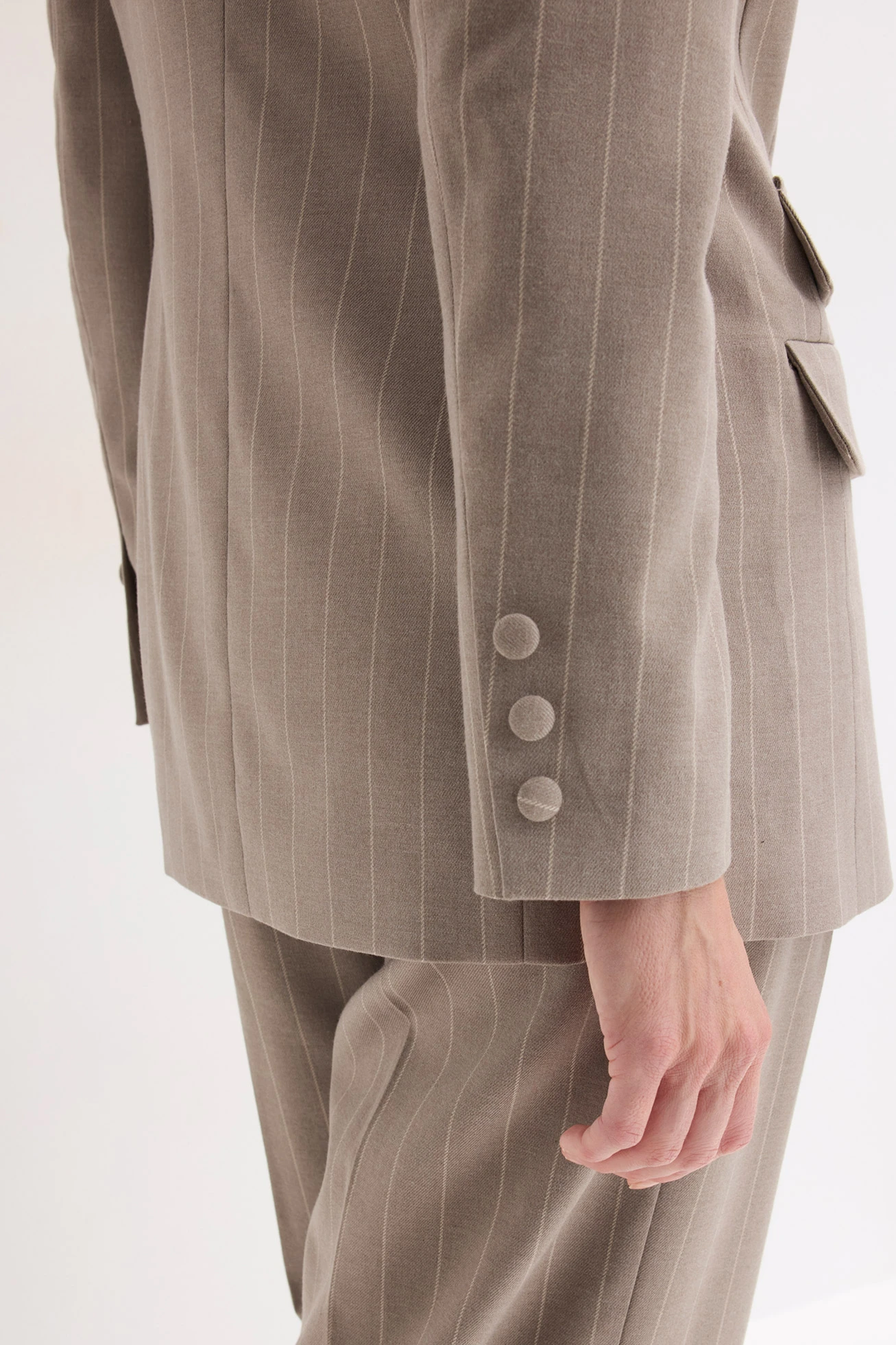 Blazer à rayures tennis • taupe/blanc nacré rayé • Boutique bonprix