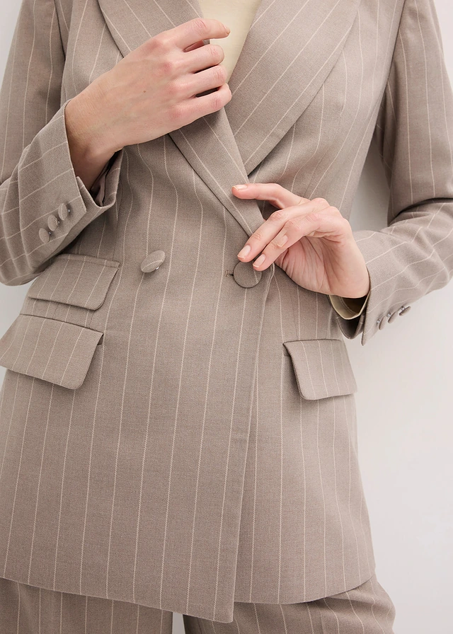 Sacou cu dungi subțiri • gri-bej/alb perlat cu dungi • magazin bonprix