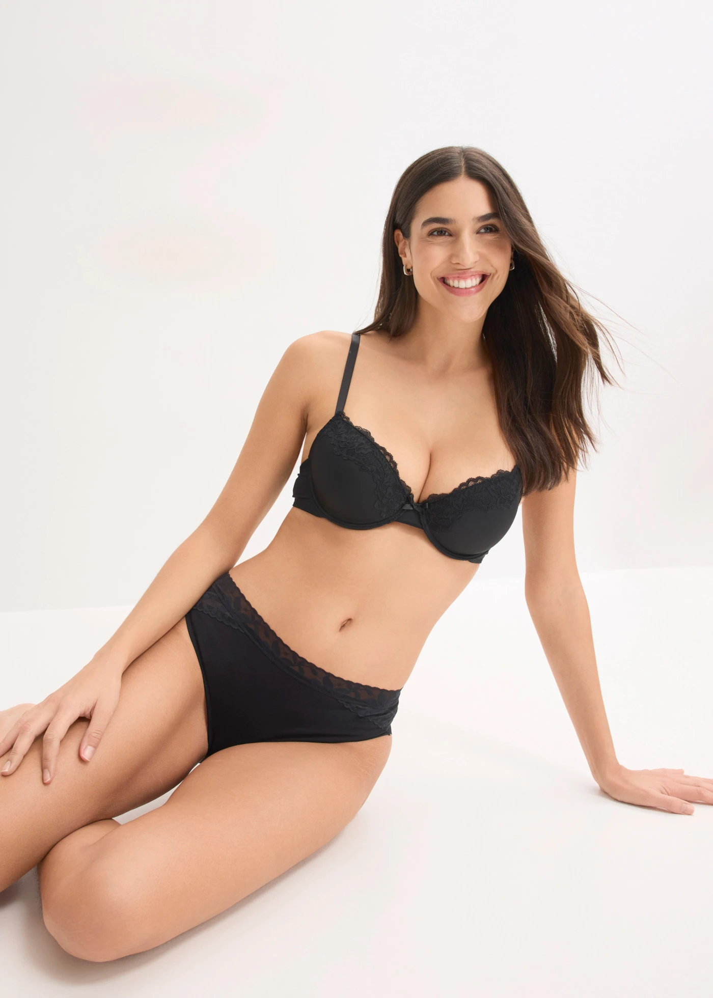 Chilot maxi cu dantelă (set/ 5 buc.) • negru • magazin bonprix