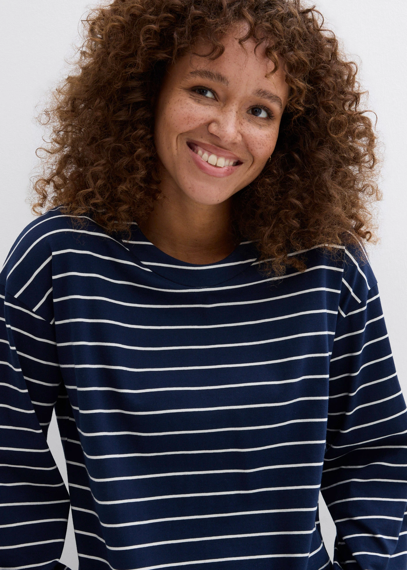 Bluzka z długim rękawem z czystej bawełny organicznej • ciemnoniebieski + biel wełny w paski • sklep bonprix