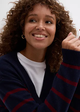 Fijn gebreid vest van katoenmix • donkerblauw-robijnrood • bonprix online shop