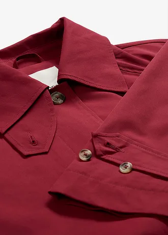 Trencz z patkami • czerwony rubinowy • sklep bonprix