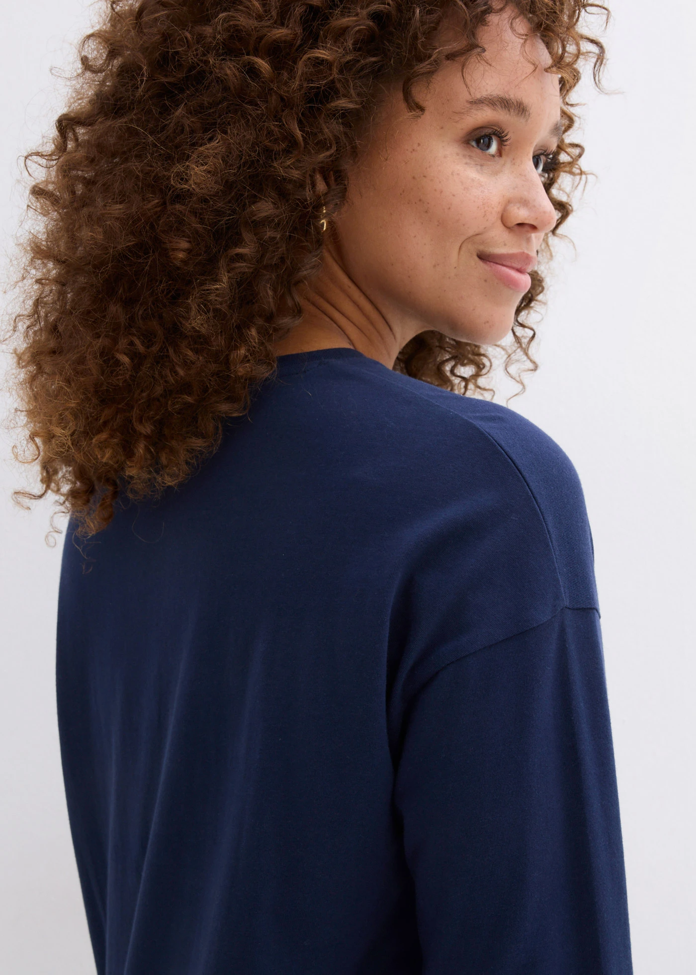 Shirt met blouse-inzet van biologisch katoen • donkerblauw-wolwit • bonprix online shop