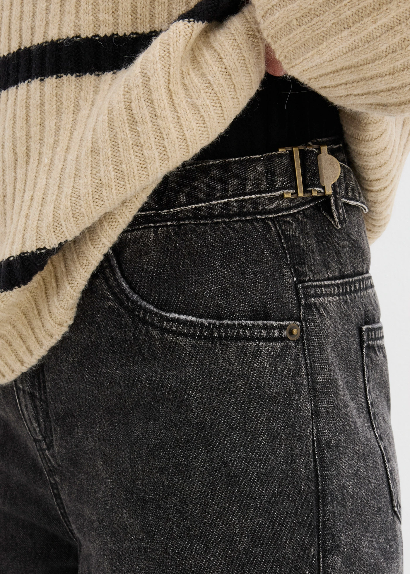 Blugi largi tip balon, talie medie • negru denim uzat • magazin bonprix