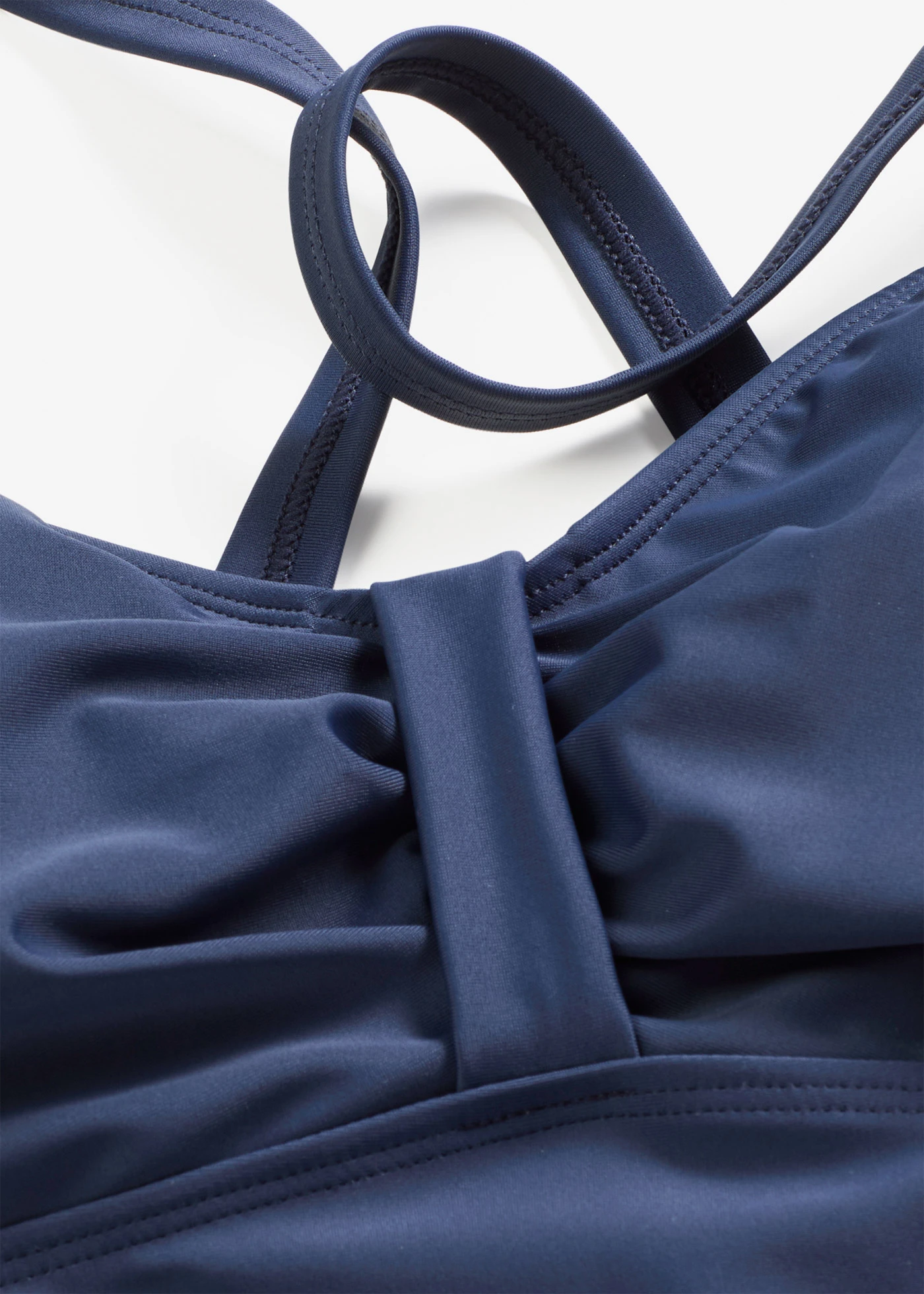 Flatterend badpak met rimpels, medium corrigerend • donkerblauw • bonprix online shop