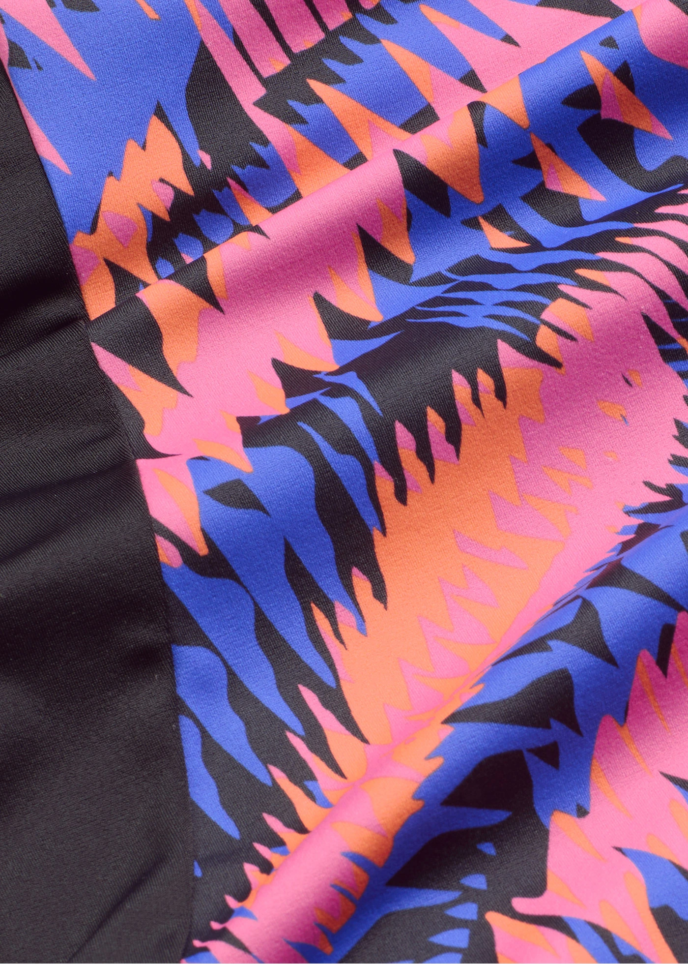 Alakformáló fürdőruha közepes formáló hatással, betétekkel • fekete • bonprix áruház