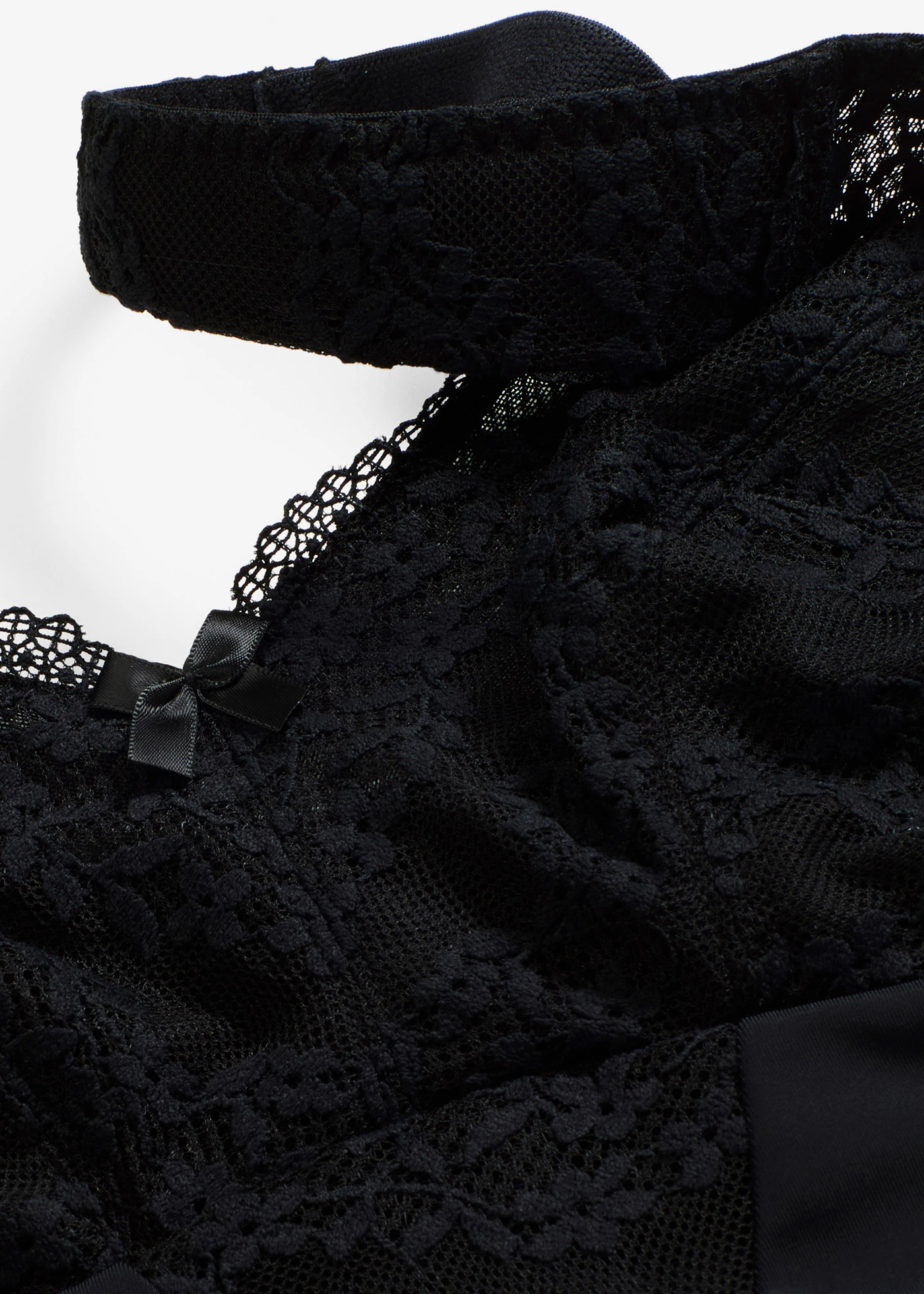 Corrigerende body zonder beugels met kant, medium corrigerend • zwart • bonprix online shop