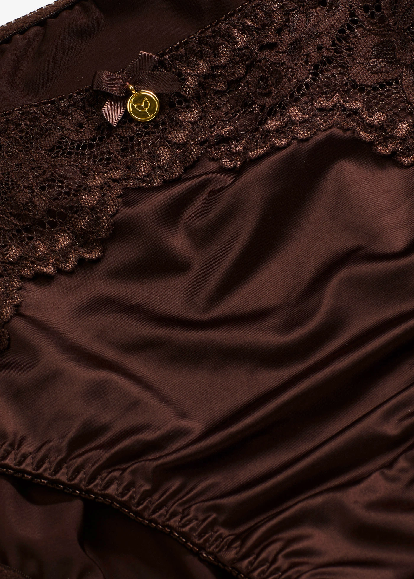 Maxislip met glanseffect • donkerbruin • bonprix online shop