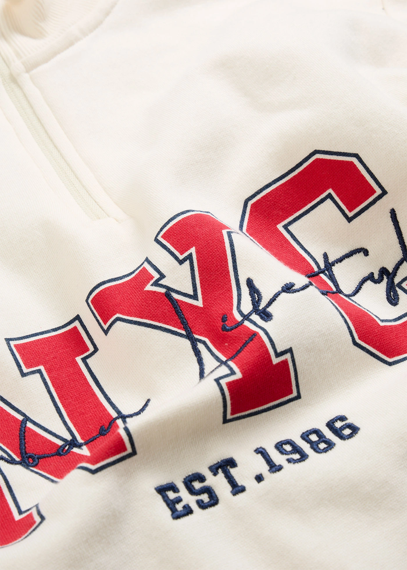 Sweat-shirt 100% coton • blanc nacré-rouge-bleu foncé imprimé • Boutique bonprix