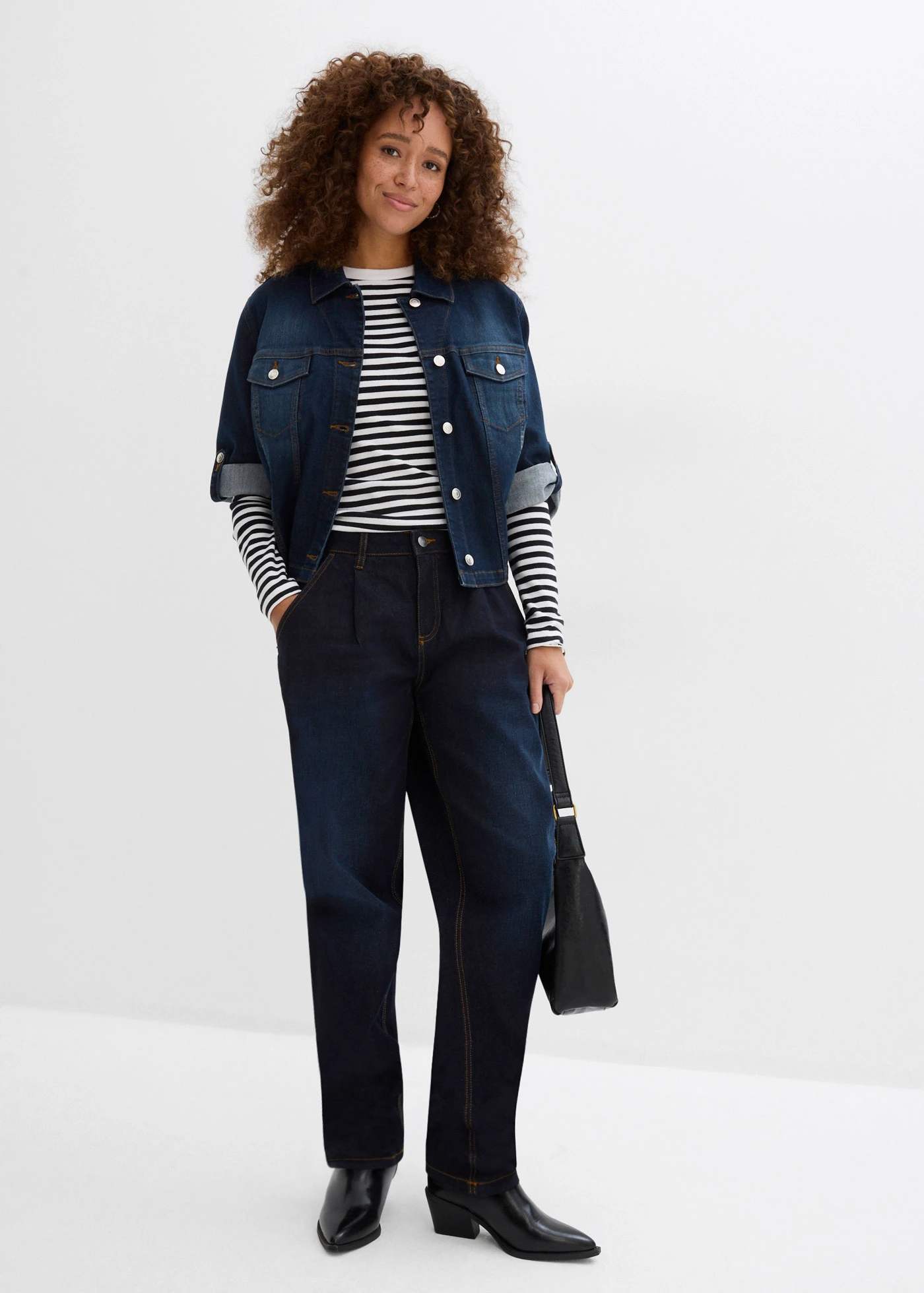 Blugi cu formă barrel, Mid Waist, Stretch • bleumarin denim uzat • magazin bonprix