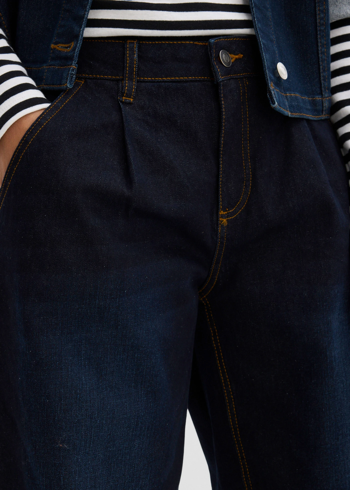 Jean Barrel, taille mi-haute, extensible • bleu foncé denim used • Boutique bonprix