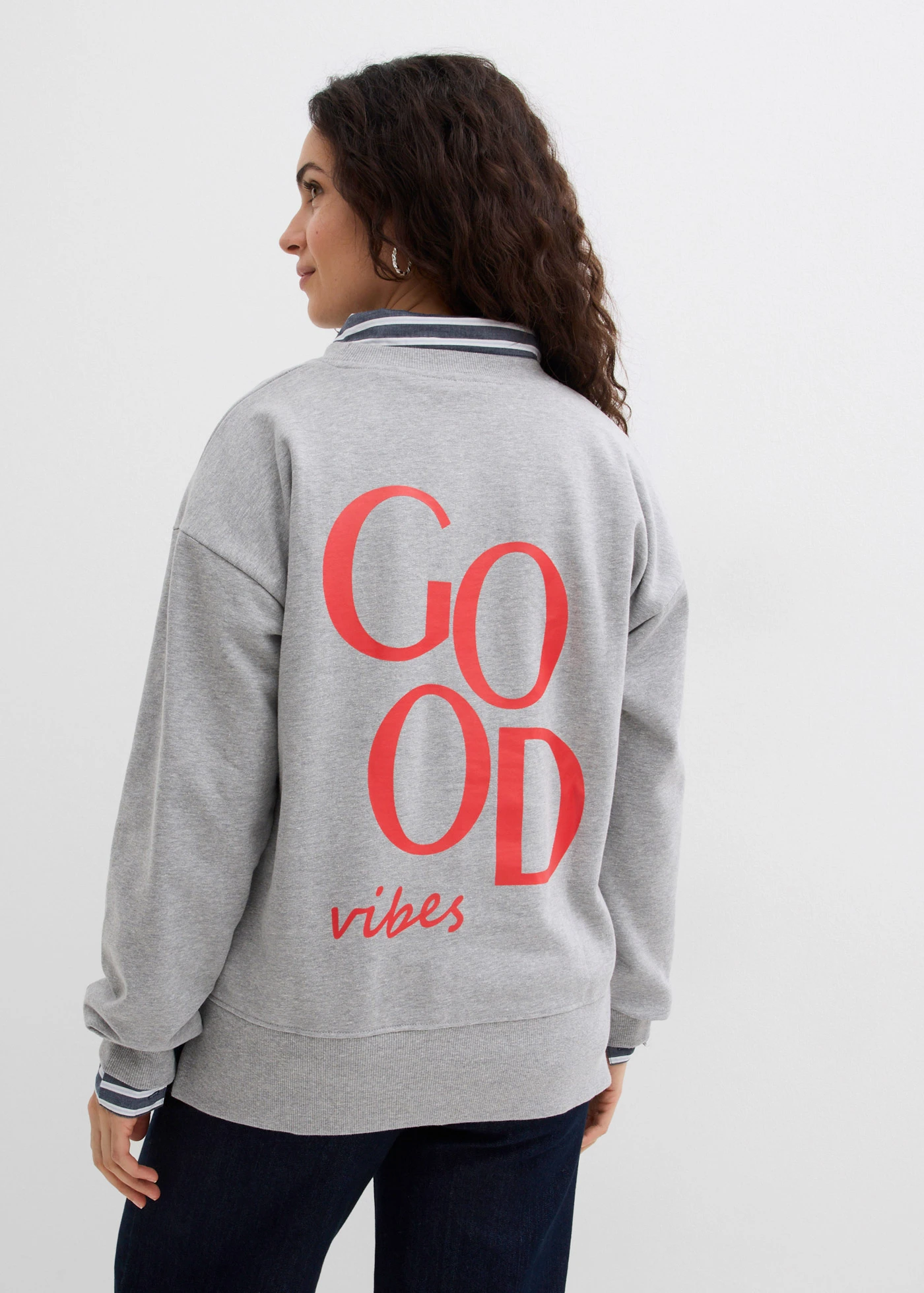 Sweat oversize en coton • gris clair chiné/fraise • Boutique bonprix