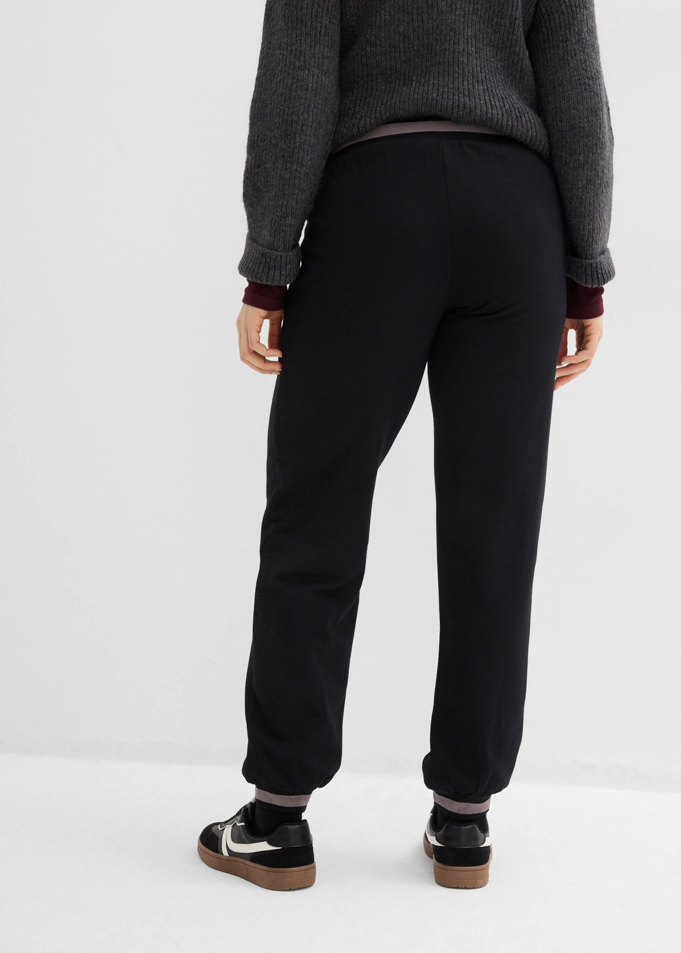 Pantaloni casual din material mixt cu bumbac (set/2 perechi) • negru+negru • magazin bonprix