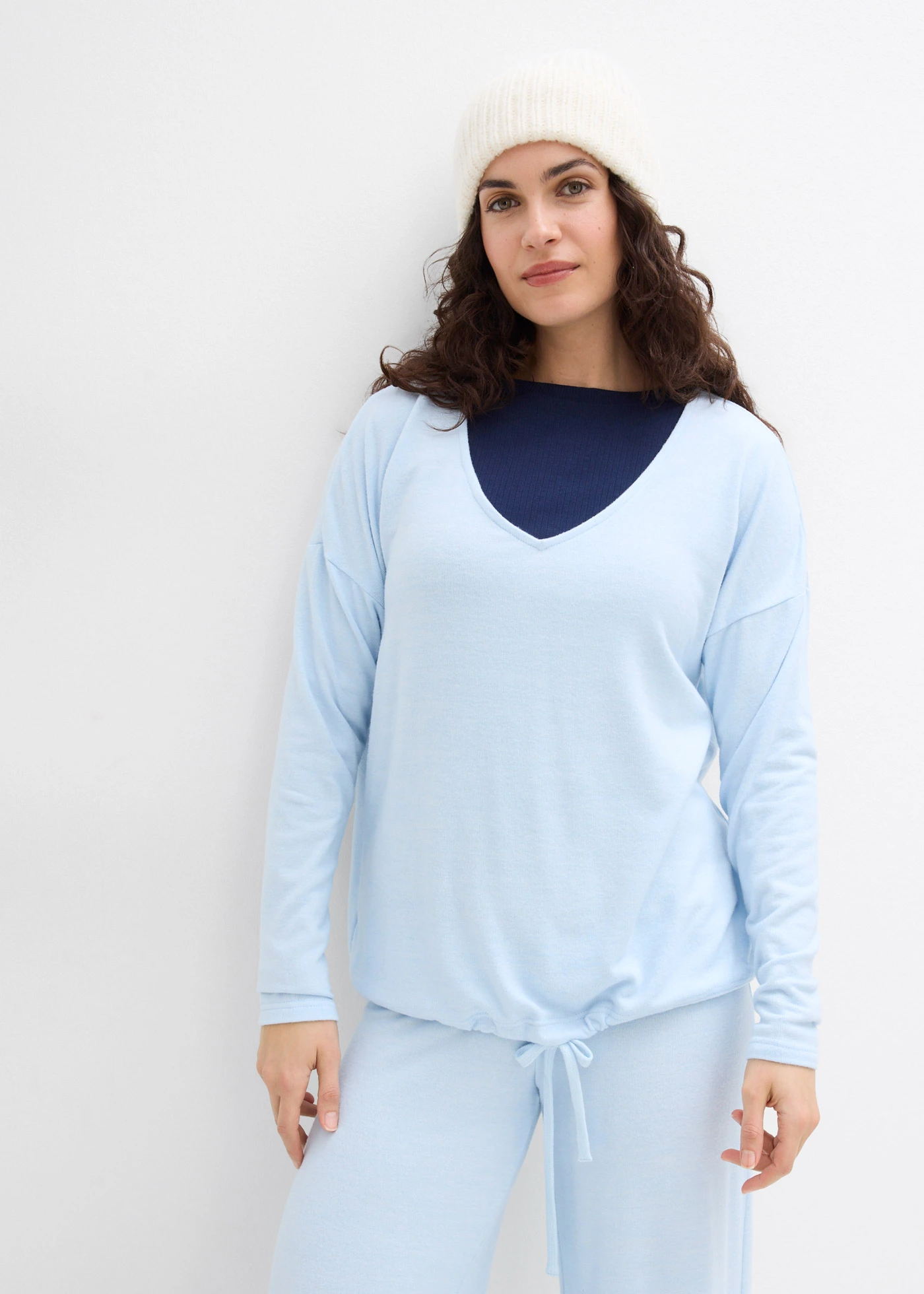 Hanorac oversize cu aspect tricotat • albastru pudrat melanj • magazin bonprix
