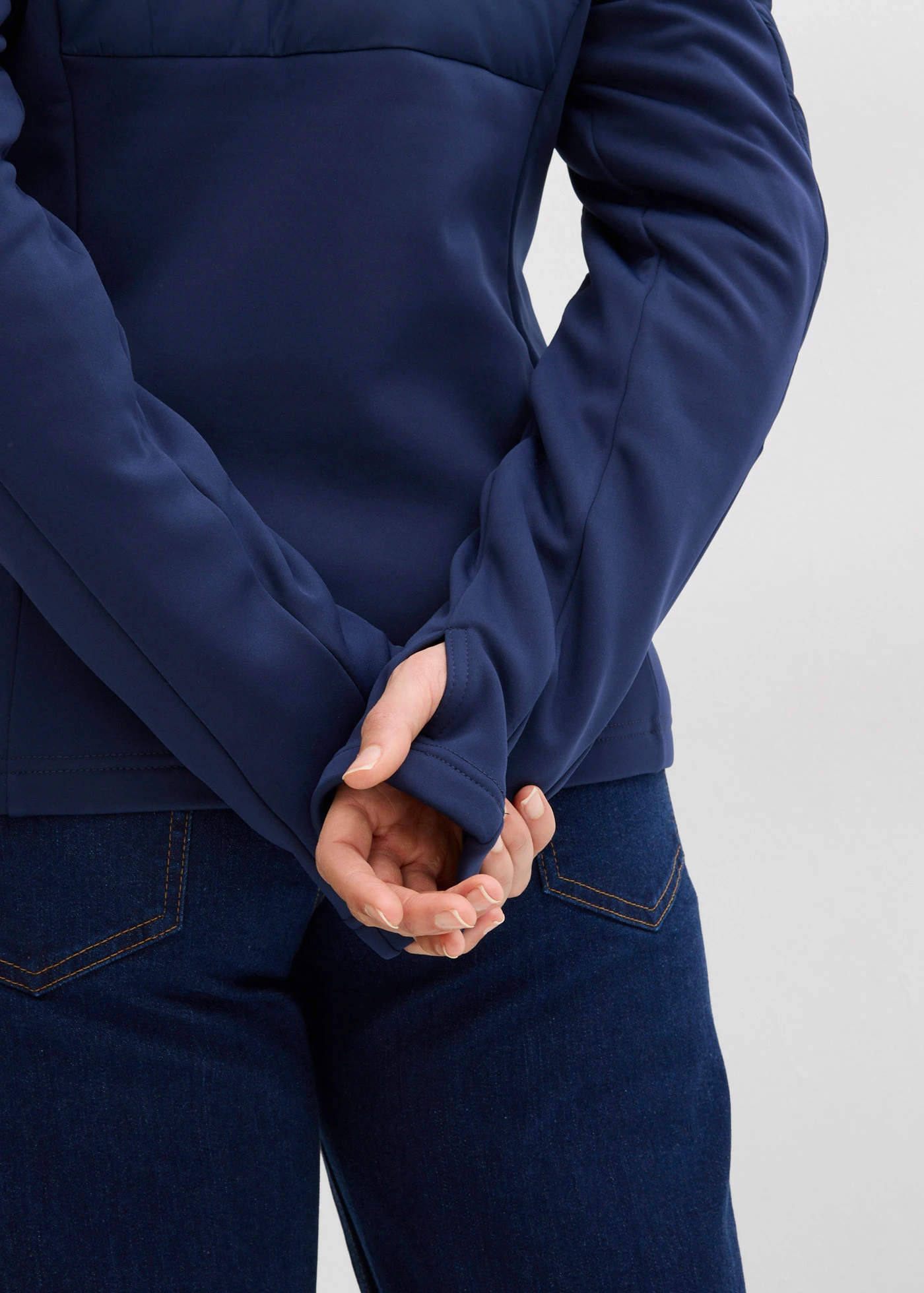 Geacă impermeabilă cu model hibrid cu softshell și matlasare • bleumarin • magazin bonprix